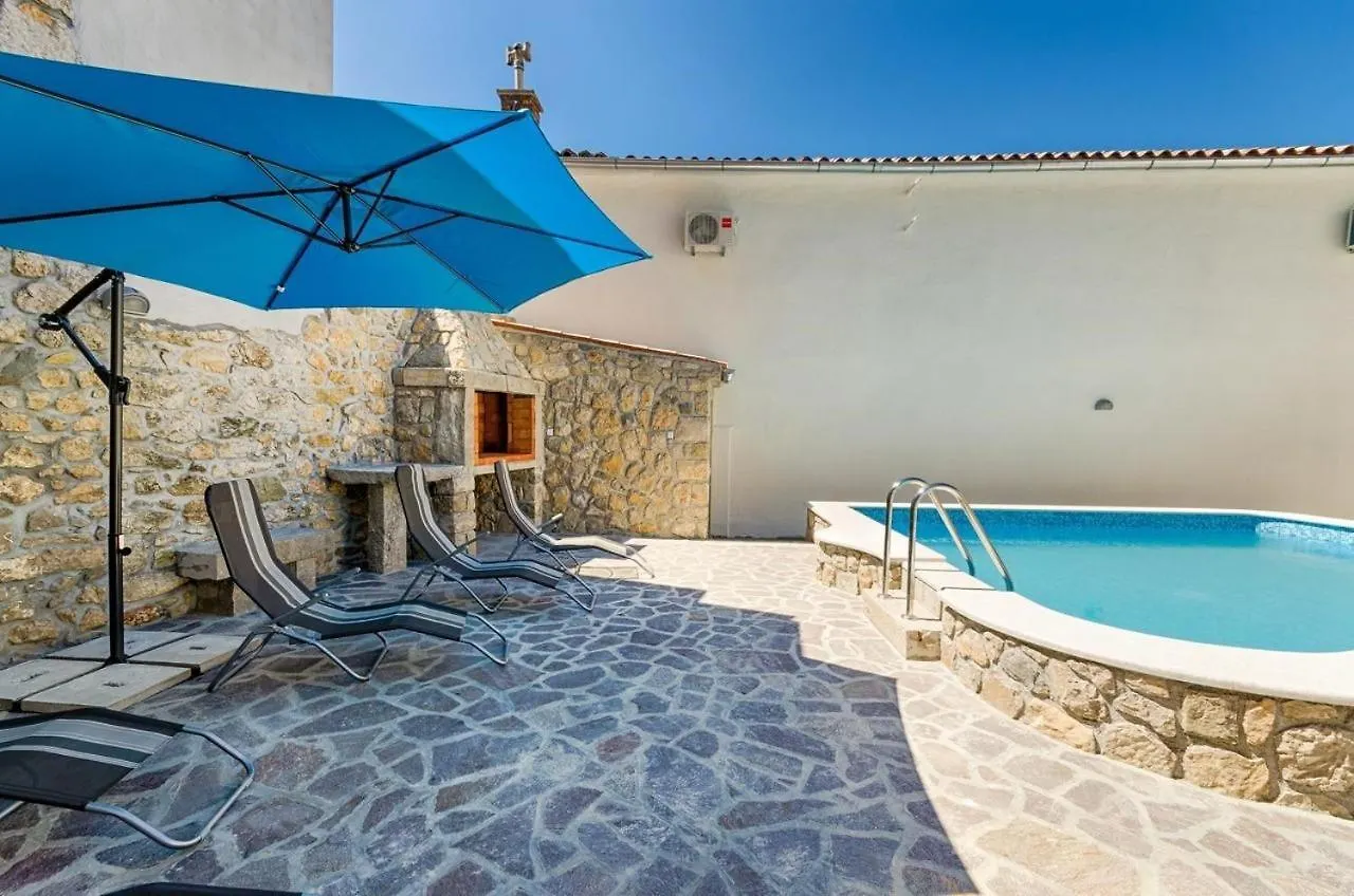 Holiday Home In Grizane 39314 Grizane-Belgrad